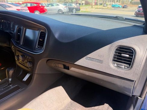 Used 2012 Dodge Charger R/T image 12