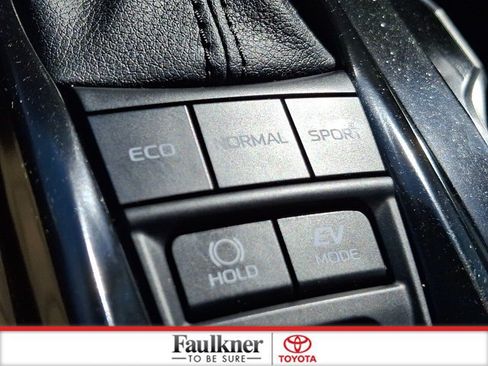 Certified 2025 Toyota Camry SE FWD image 22