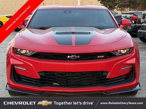 Used 2022 Chevrolet Camaro SS RWD image 3