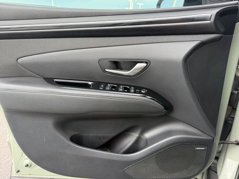 Certified 2022 Hyundai Santa Cruz Limited image 13