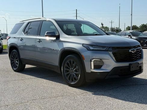 Certified 2023 Chevrolet Traverse RS AWD/4WD image 8
