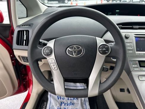 Used 2015 Toyota Prius Three image 14