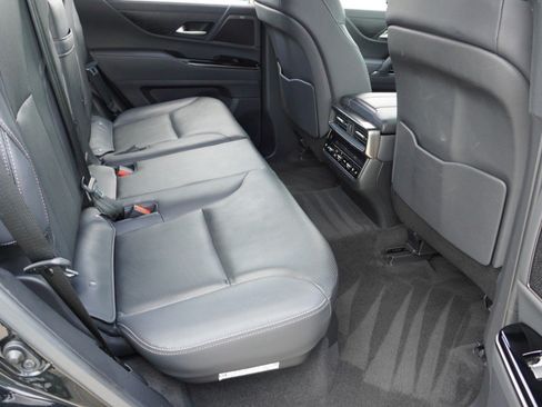 Used 2024 Lexus LX 600 4WD w/ Interior Upgrade Package image 32