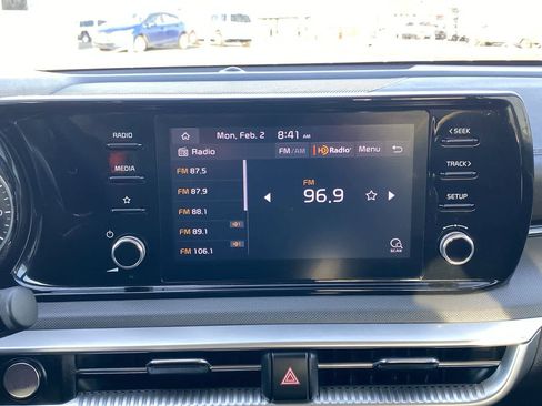 Used 2023 Kia K5 LXS image 16