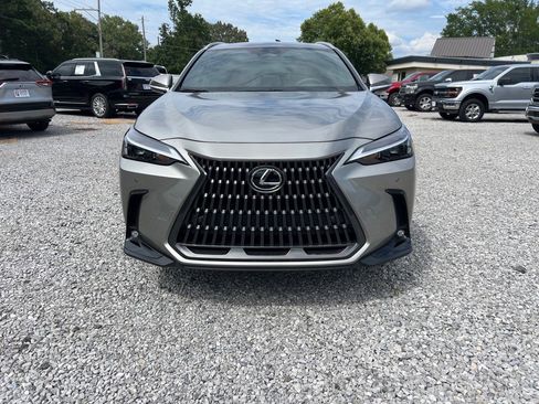 Used 2025 Lexus NX 250 FWD w/ Premium Package image 5