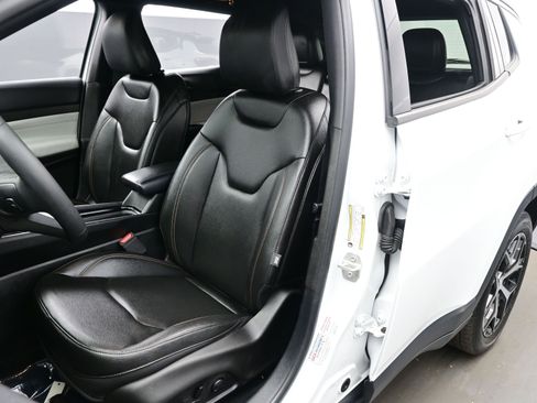 Used 2024 Jeep Compass Limited AWD/4WD image 15