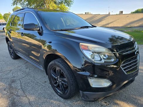 Used 2017 Chevrolet Equinox LT w/ Midnight Edition FWD image 3