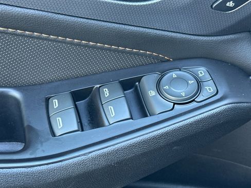 Used 2020 Chevrolet Traverse Premier w/ Redline Edition image 13