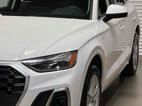 Used 2021 Audi Q5 e Premium w/ Convenience Package AWD/4WD image 47