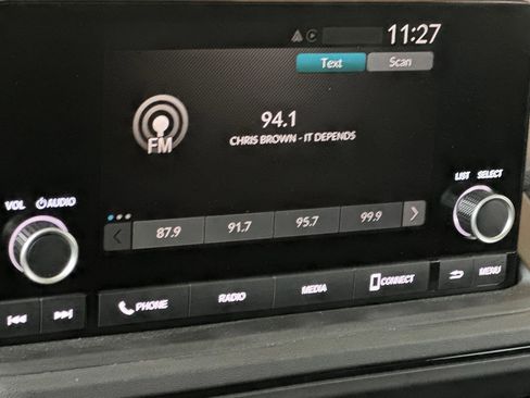 Used 2024 Honda Accord EX image 18