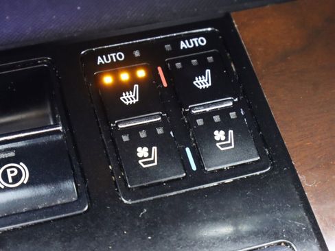 Used 2016 Lexus RX 350 AWD w/ Premium Package image 24