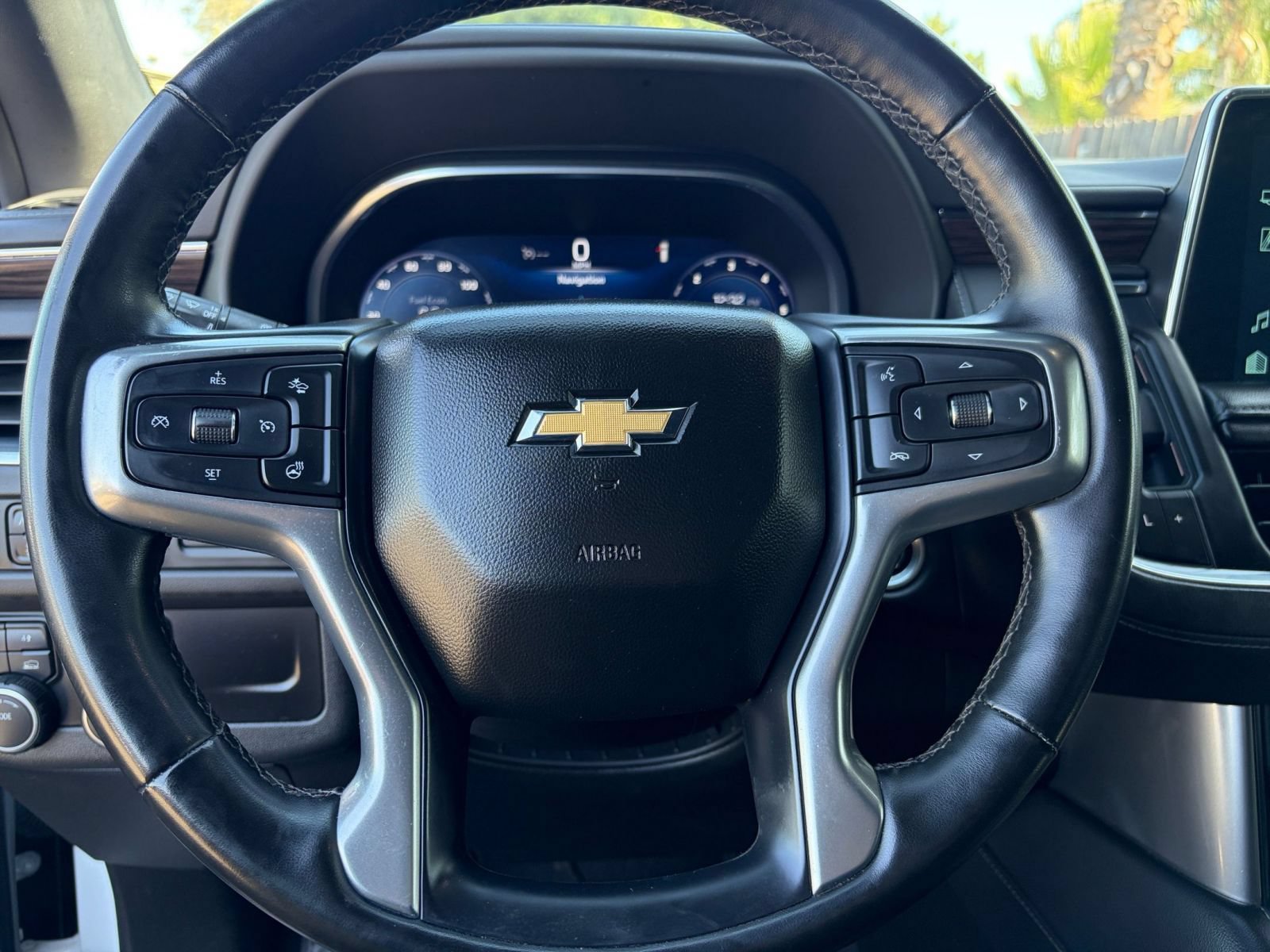 Used 2023 Chevrolet Tahoe LT w/ Luxury Package AWD/4WD image 30