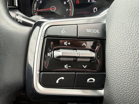 Certified 2023 Kia Sorento S w/ Panoramic Sunroof Package FWD image 30