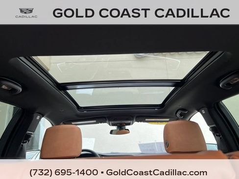 Certified 2025 Cadillac XT5 Premium Luxury w/ LPO, Floor Liner Package AWD/4WD image 12