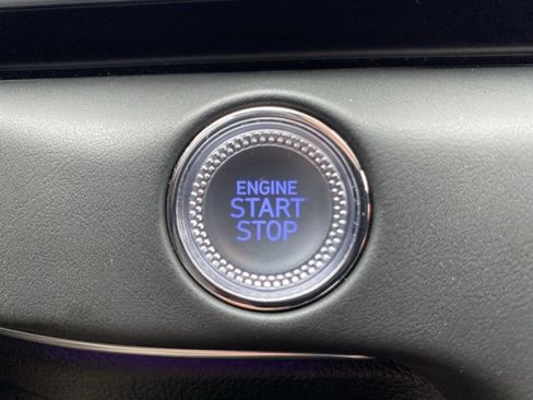 Used 2025 Genesis GV80 2.5T image 30