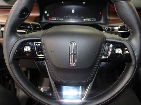 Used 2024 Lincoln Aviator Reserve w/ Equipment Group 201A image 39