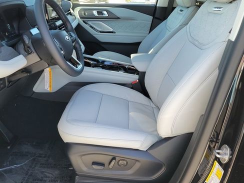 New 2026 Ford Explorer Platinum w/ LUX Leather Package image 6