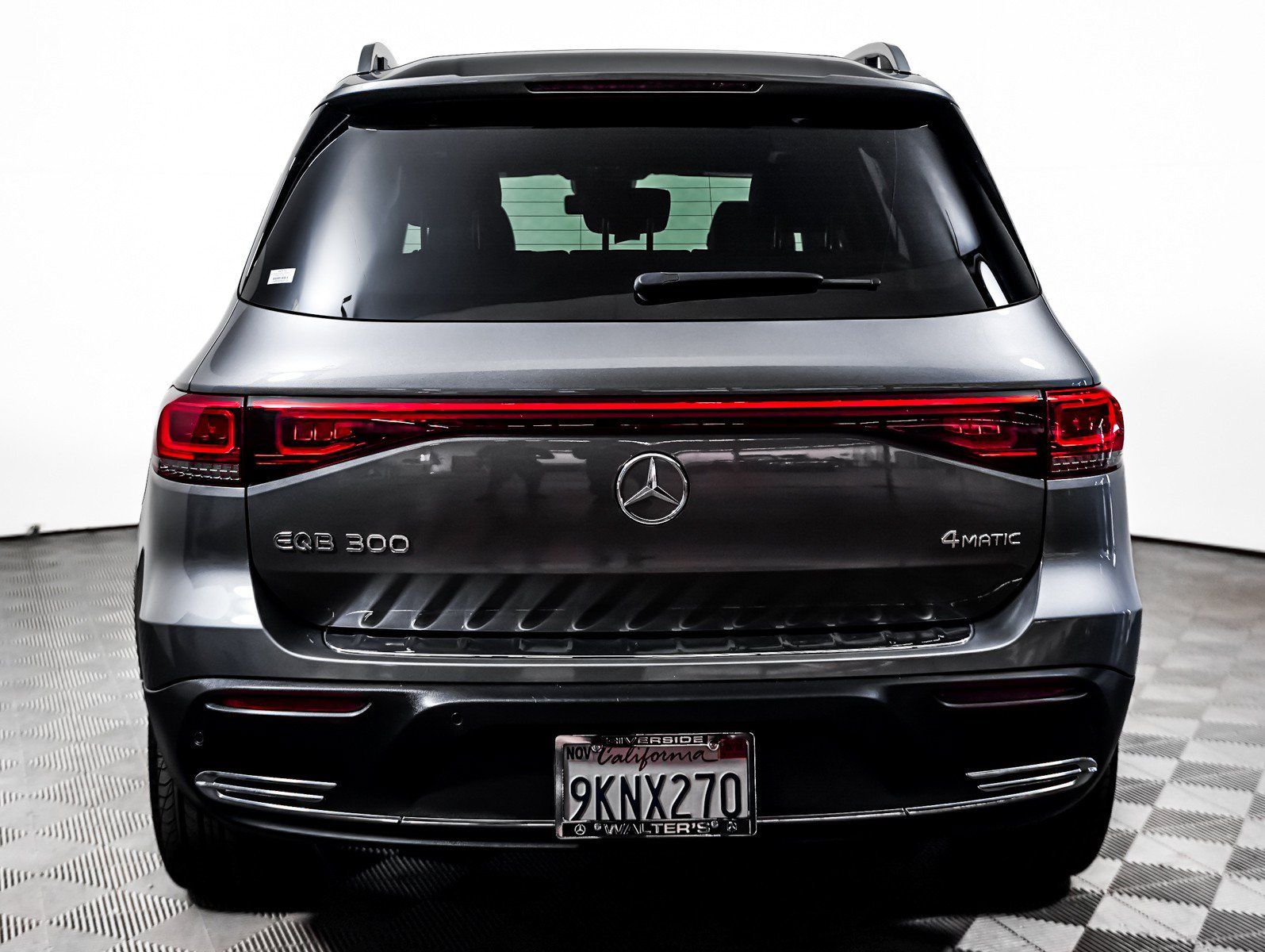 Certified 2023 Mercedes-Benz EQB 300 4MATIC w/ Exclusive Package image 10