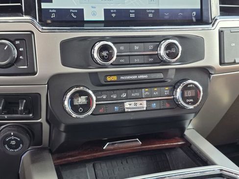 Used 2022 Ford F250 King Ranch w/ Chrome Package AWD/4WD image 20