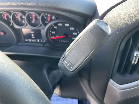 Used 2024 Chevrolet Silverado 2500 Custom w/ Custom Value Package image 19