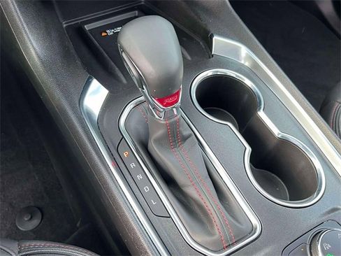 Certified 2023 Chevrolet Traverse RS image 32