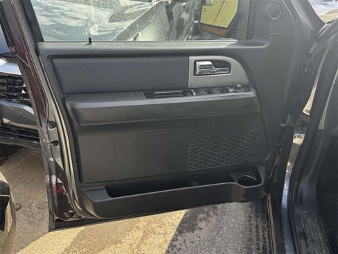 Used 2013 Ford Expedition EL Limited image 15