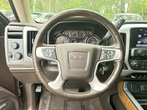 Used 2015 GMC Sierra 1500 SLT w/ SLT Crew Cab Value Package AWD/4WD image 16