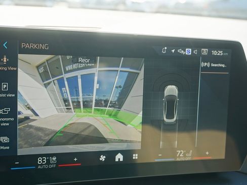 Used 2025 BMW 228i xDrive w/ Premium Package image 19