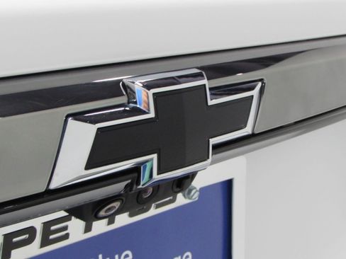 Used 2023 Chevrolet Traverse Premier w/ Redline Edition FWD image 35