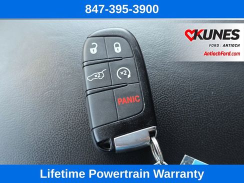 Used 2019 Jeep Grand Cherokee Trailhawk AWD/4WD image 16
