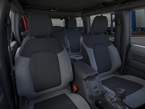 New 2025 Ford Bronco Big Bend image 11