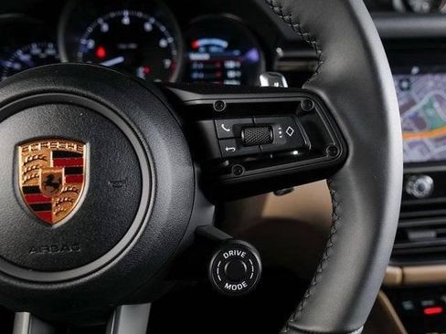 New 2026 Porsche Macan AWD/4WD image 23