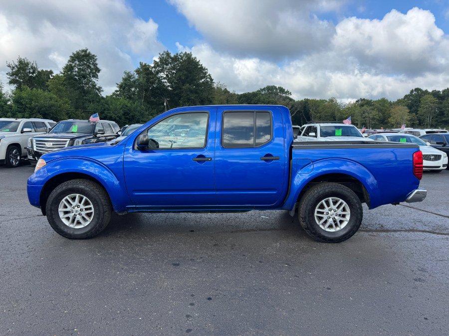 Used 2014 Nissan Frontier 4x4 Crew Cab image 2