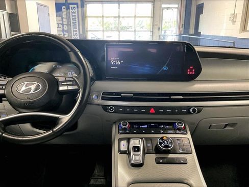Used 2025 Hyundai Palisade SEL AWD/4WD image 19