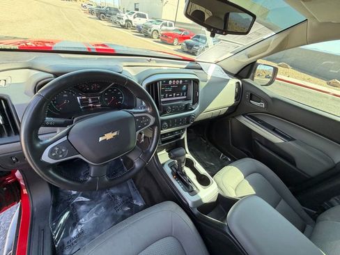 Used 2016 Chevrolet Colorado LT AWD/4WD image 14