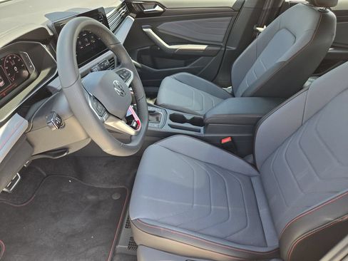 New 2027 Volkswagen Jetta GLI Autobahn FWD image 11