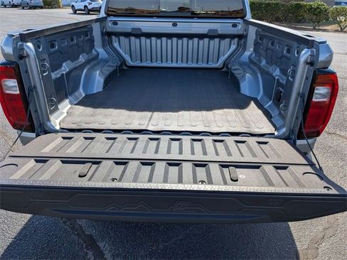 Used 2024 GMC Canyon Elevation w/ Convenience Package image 33