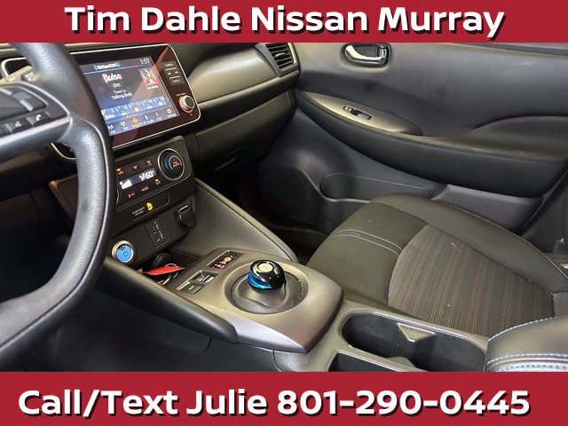 Used 2025 Nissan Leaf S FWD image 30