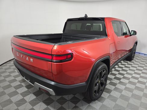Used 2023 Rivian R1T Adventure AWD/4WD image 5