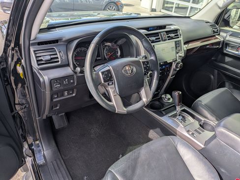 Used 2023 Toyota 4Runner Limited AWD/4WD image 17