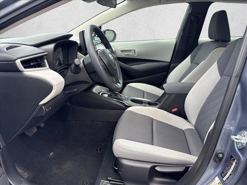 Certified 2025 Toyota Corolla LE FWD image 10