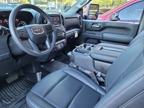 Used 2024 GMC Sierra 2500 Pro w/ Convenience Package RWD image 16