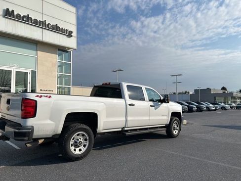 Used 2019 Chevrolet Silverado 3500 W/T w/ WT Convenience Package image 6