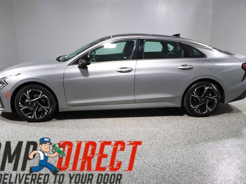 Used 2025 Kia K5 GT-Line w/ GT-Line Premium Package AWD/4WD image 10