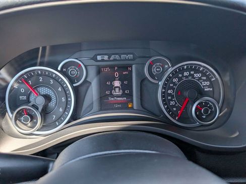 New 2026 RAM 1500 Express AWD/4WD image 20