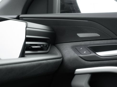 New 2026 Audi SQ5 Premium Plus AWD/4WD image 18