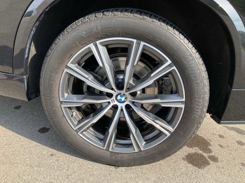 Certified 2023 BMW X5 xDrive40i w/ M Sport Package AWD/4WD image 13