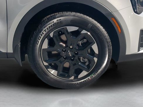 New 2026 Kia Sorento S w/ S Panoramic Sunroof Package image 17