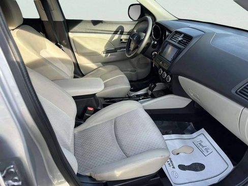 Used 2019 Mitsubishi Outlander Sport ES image 15