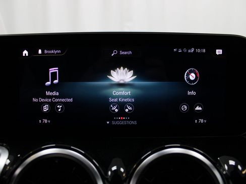 Used 2021 Mercedes-Benz GLB 250 image 45